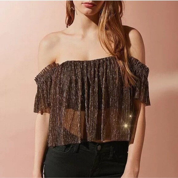 Urban Outfitters  Crop Top Womens Sz S B-37 - Picture 1 of 8